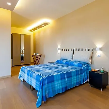 Viuli 3*